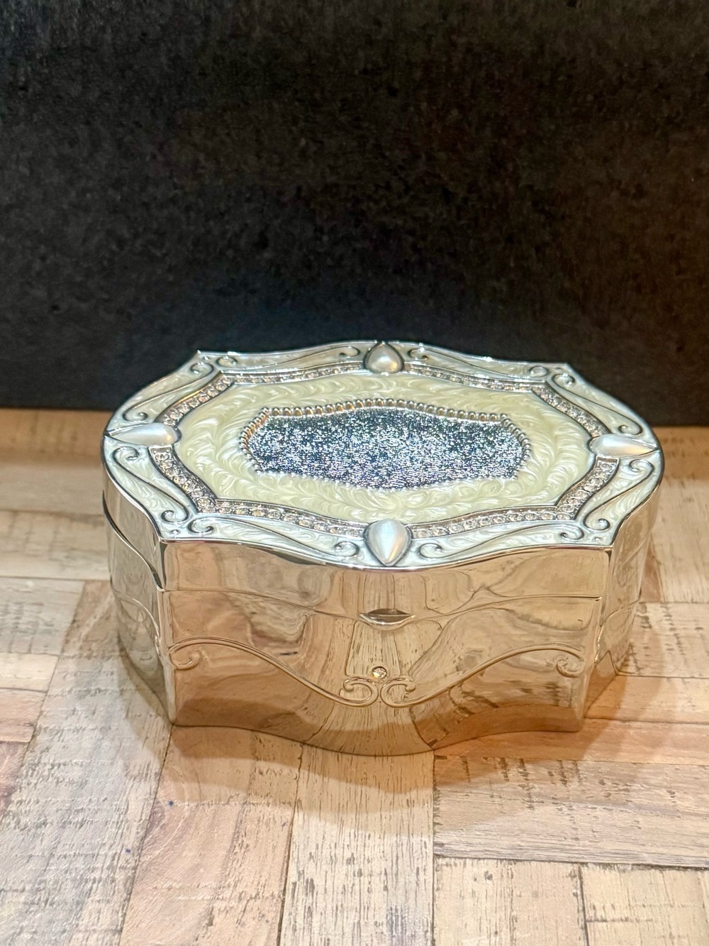 VTG Silver Guilloche Enamel Jewelry Box Ornate Rhinestone Pearl Trinket Casket